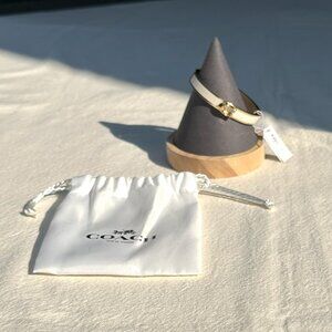 Coach Signature Oval Cream/Gold Hinged Bangle NWT